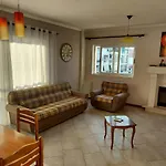 Manka\' S Place